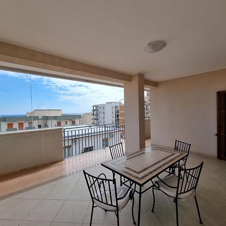 Terrazza Dea Calypso Apartman Szirakúza Kültér fotó